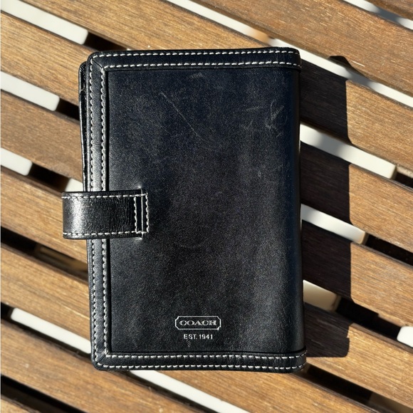 Coach • Black Leather Agenda/Planner/Passport Holder - Picture 2 of 5
